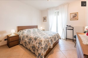 2 chambres, fer et planche Ă repasser, Wi-Fi, draps fournis