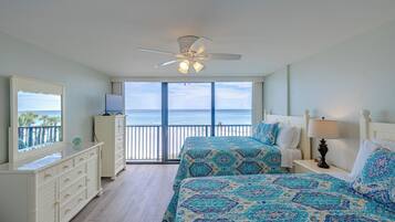 2 slaapkamers, een strijkplank/strijkijzer, gratis wifi, beddengoed