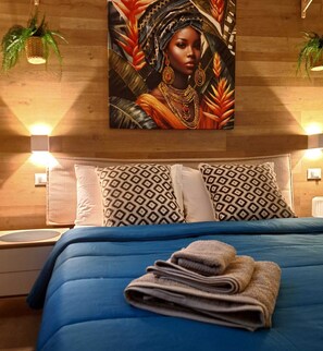 2 bedrooms, in-room safe, desk, iron/ironing board