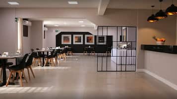 Desayuno buffet incluido todos los días