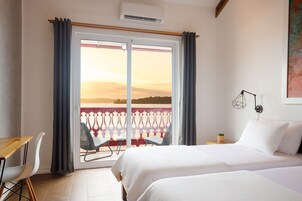 Twin Room, Sea View | Beach/ocean view