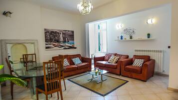 Smart TV, DVD player, books