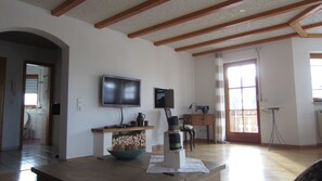 Interior - Modern spacious apartment in a quiet south-facing slope. (Kandern)