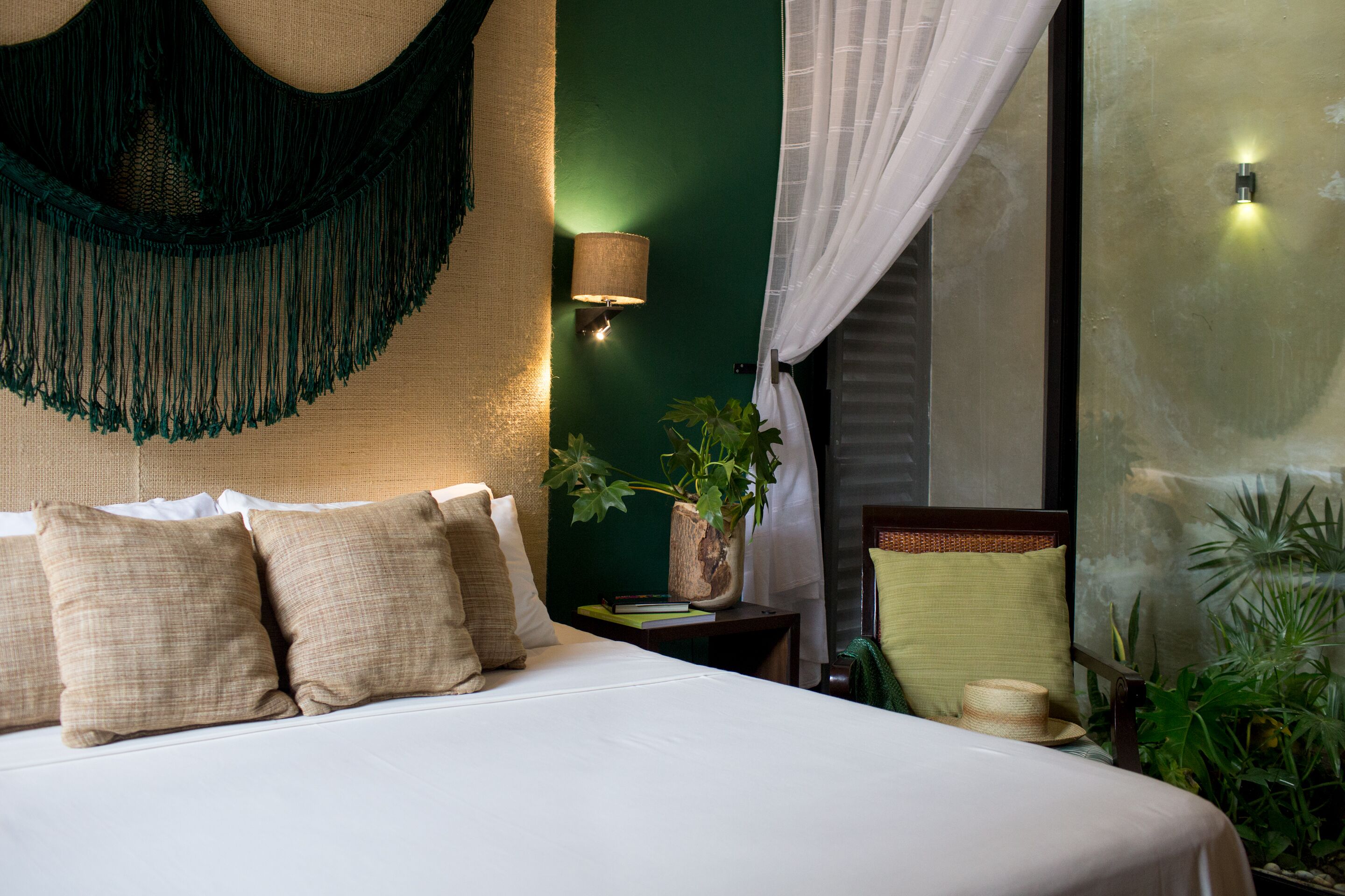 suite | premium bedding, minibar, in-room safe, individually decorated