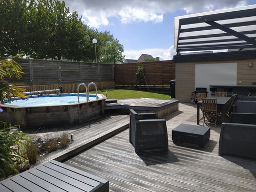 Private heated swimming pool