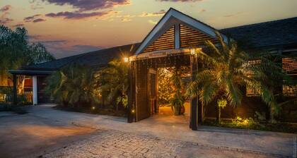 Villa Saint Alban by Habitation Saint Charles