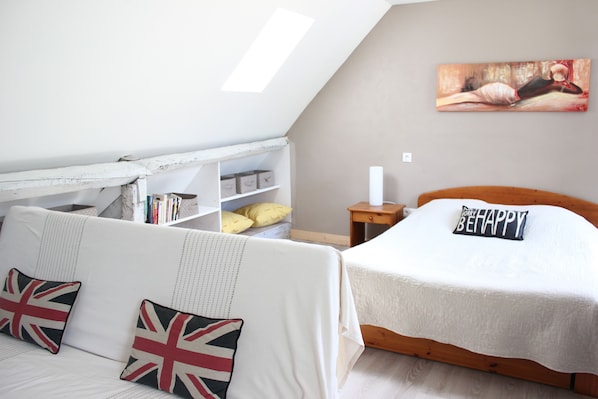 1 soverom, memory foam-senger, strykejern/-brett og wi-fi