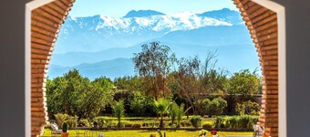 Abode of character or bedrooms to rent with private pool in Marrakesh