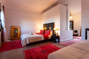 15 bedrooms, in-room safe, desk, iron/ironing board - Abode of character or bedrooms to rent with private pool in Marrakesh (Marrakech)