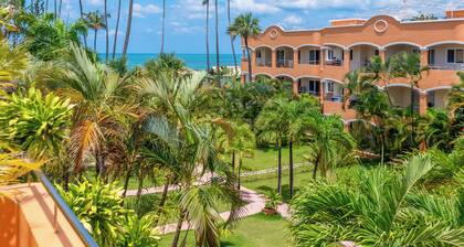 Sea View Penthouse 50M beach Las Ballenas/bars/restaurants/ 2 Pools - Free Wifi