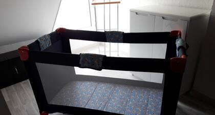 Pieni viehättävä talo