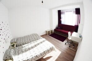 2 quartos, ferros/tábuas de passar roupa, Wi-Fi, roupa de cama