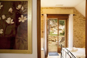 3 makuuhuonetta, silitysrauta/-lauta, vauvan matkasänky, ilmainen Wi-Fi