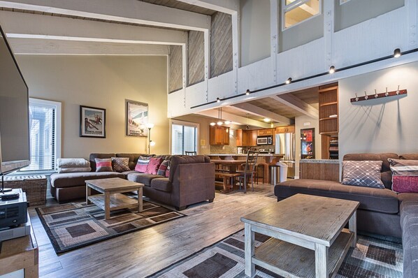 Smart TV, fireplace, foosball, table tennis