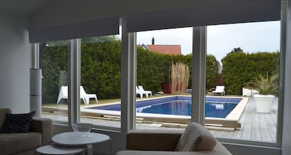 Casa de la piscina de Klagshamn