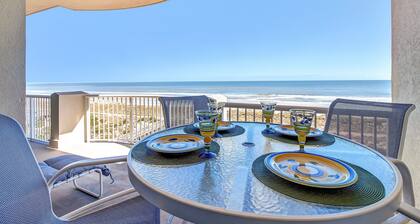 Hiljattain remontoitu Luxury Condominium Next Door Ritz Carlton