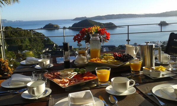 Food and drink - Allegra House (Paihia)