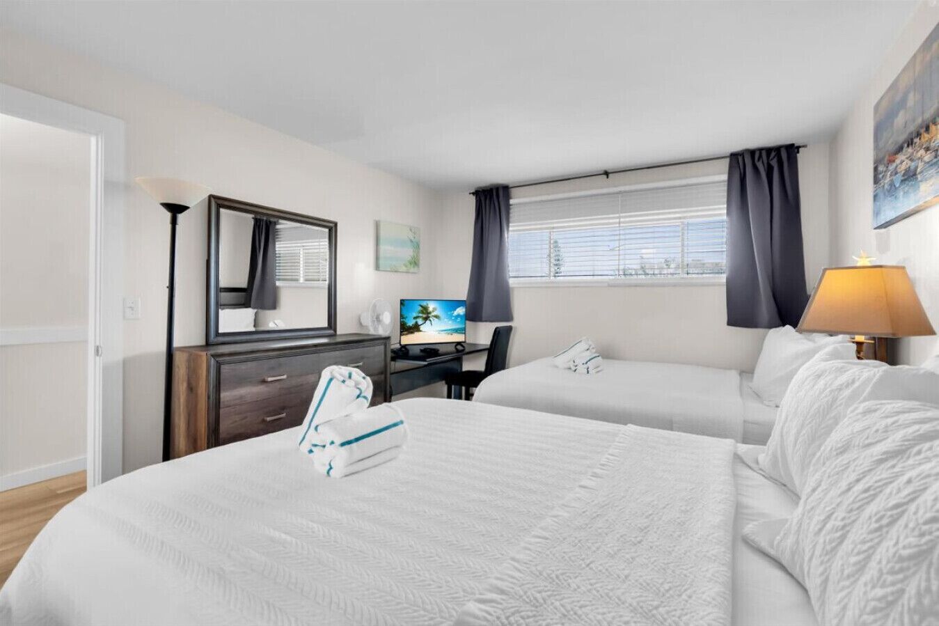 1 dormitorio, tabla de planchar con plancha, wifi gratis y ropa de cama