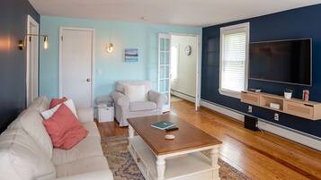 TV connectée, cheminée, espaces bureaux