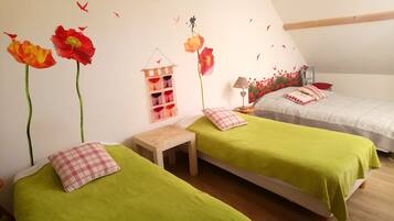 2 chambres, bureau, fer et planche à repasser, Wi-Fi gratuit