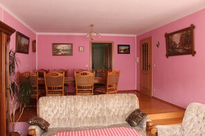 Fernseher, Stereoanlage