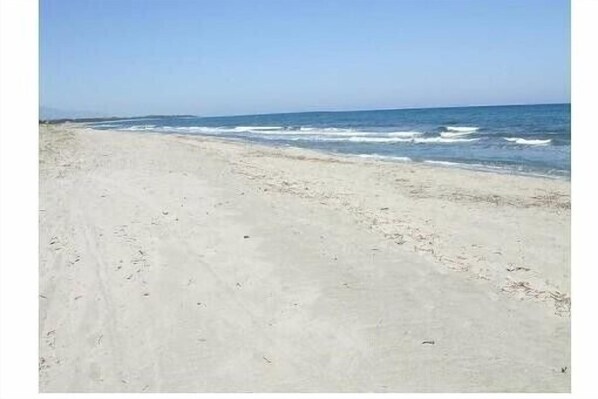 Beach nearby, beach towels