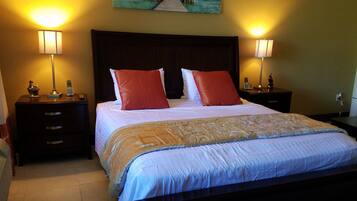 1 Schlafzimmer, Bügeleisen/Bügelbrett, kostenloses WLAN, Bettwäsche