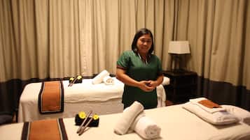Couples treatment room(s), sauna, hot tub, body treatments, aromatherapy