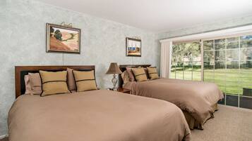 2 chambres, bureau, Wi-Fi, draps fournis