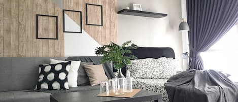 Studio | Living room