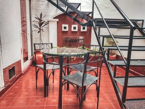 Terrace/patio - Hostel Lagares (Mendoza)