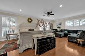 TV connectée, baby-foot, table de tennis de table