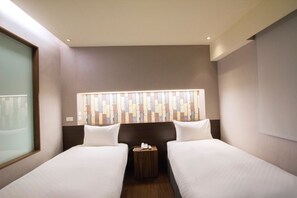 Run of house (Bed/Room type will be assigned upon check in, no lift, self-carry luggage) | Cortinas blackout, wifi gratis y ropa de cama 