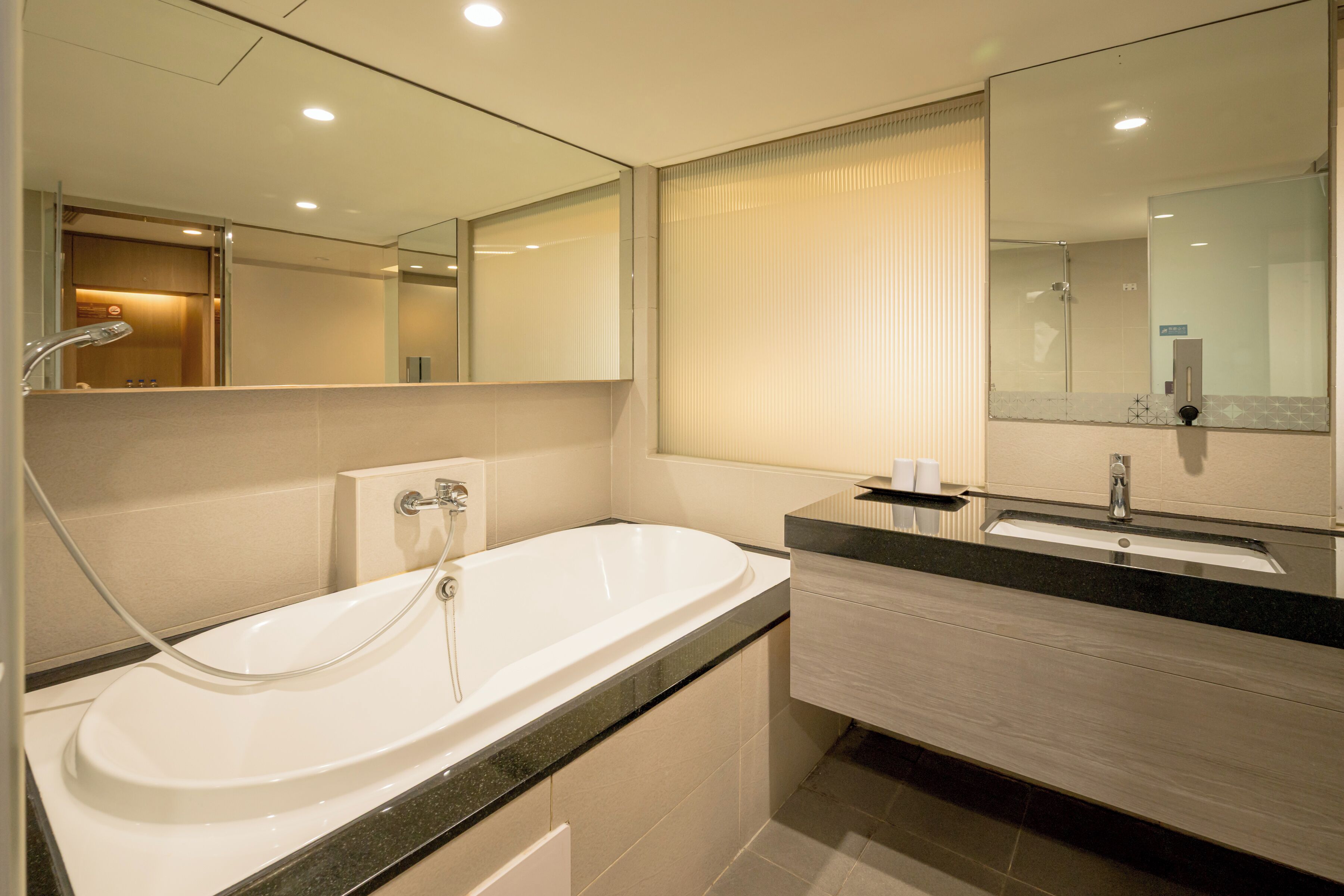 Photo - VIP Hotel