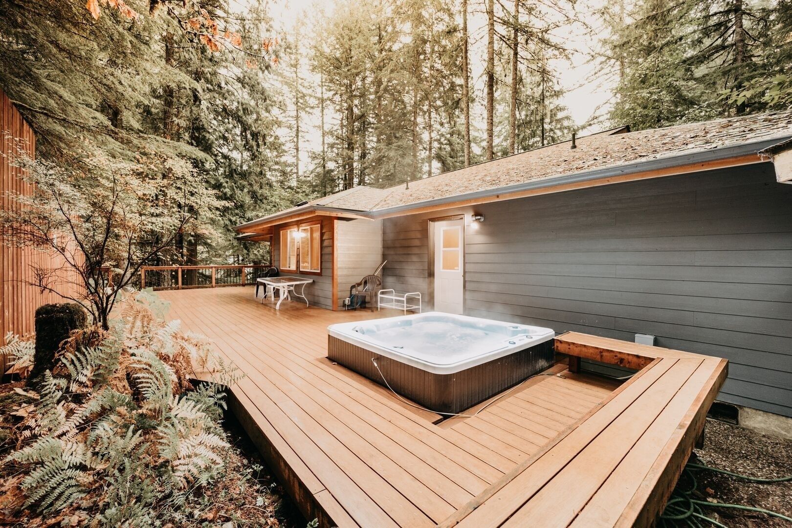 Cabin, 3 Bedrooms | Outdoor spa tub