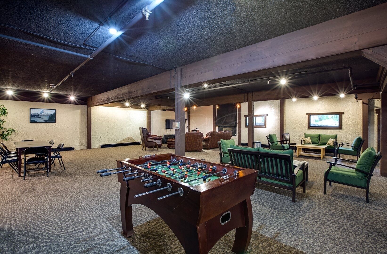 Condo, 1 Bedroom | Game room