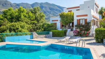 Villa, 3 Bedrooms, Private Pool (Thymari) | Desk, blackout drapes, iron/ironing board, free cribs/infant beds