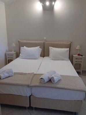 1 bedroom, soundproofing, iron/ironing board, WiFi - Green retreat ,family friendly , sea view, privacy, picturesque village (spartia)