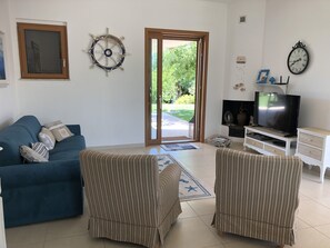 TV connectée, cheminée