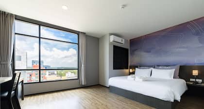 Z Sleep Hotel