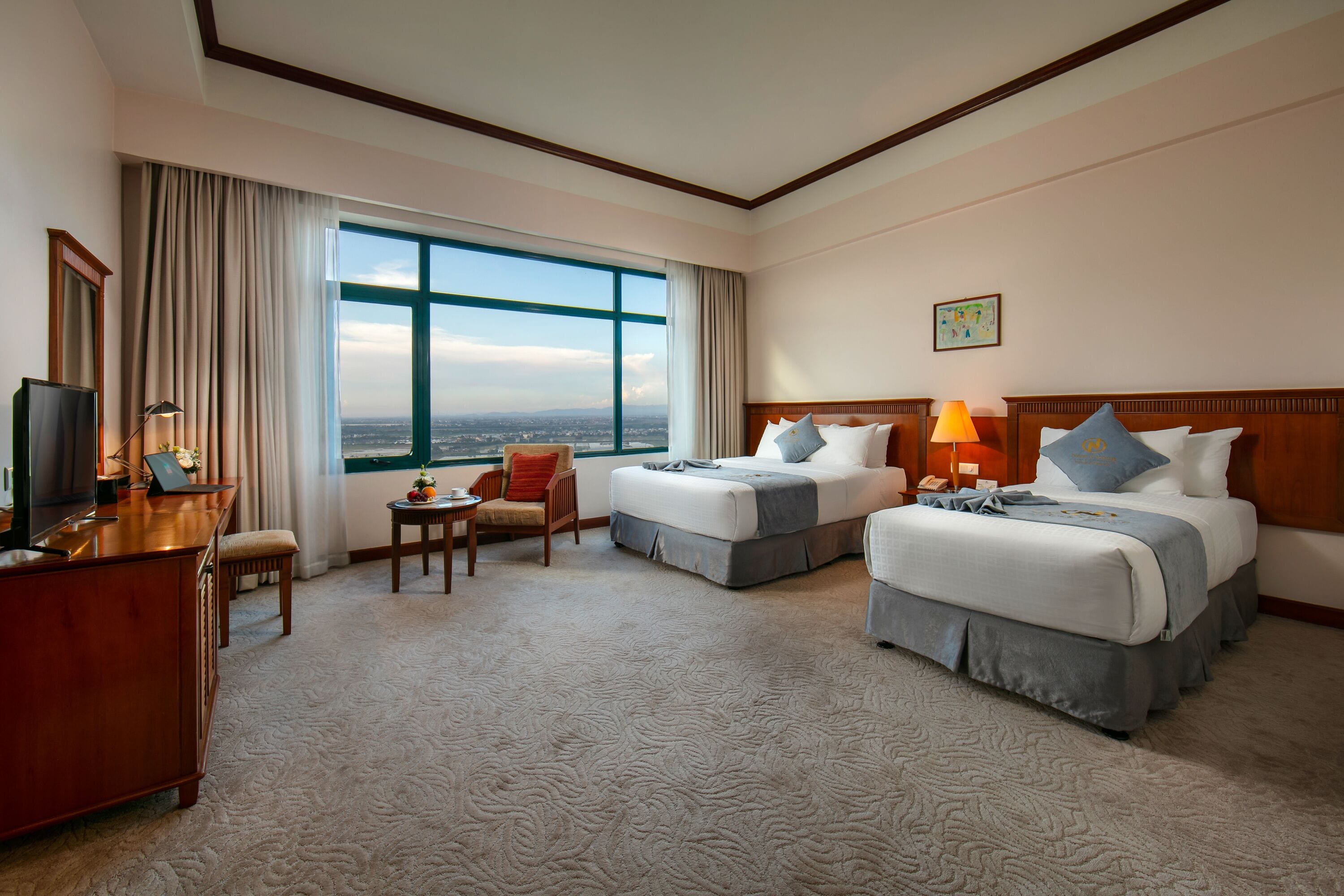 1 bedroom, minibar, in-room safe, desk