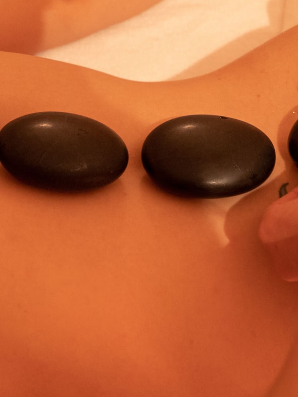 Sauna, hot tub, steam room, body treatments, body wraps, body scrubs