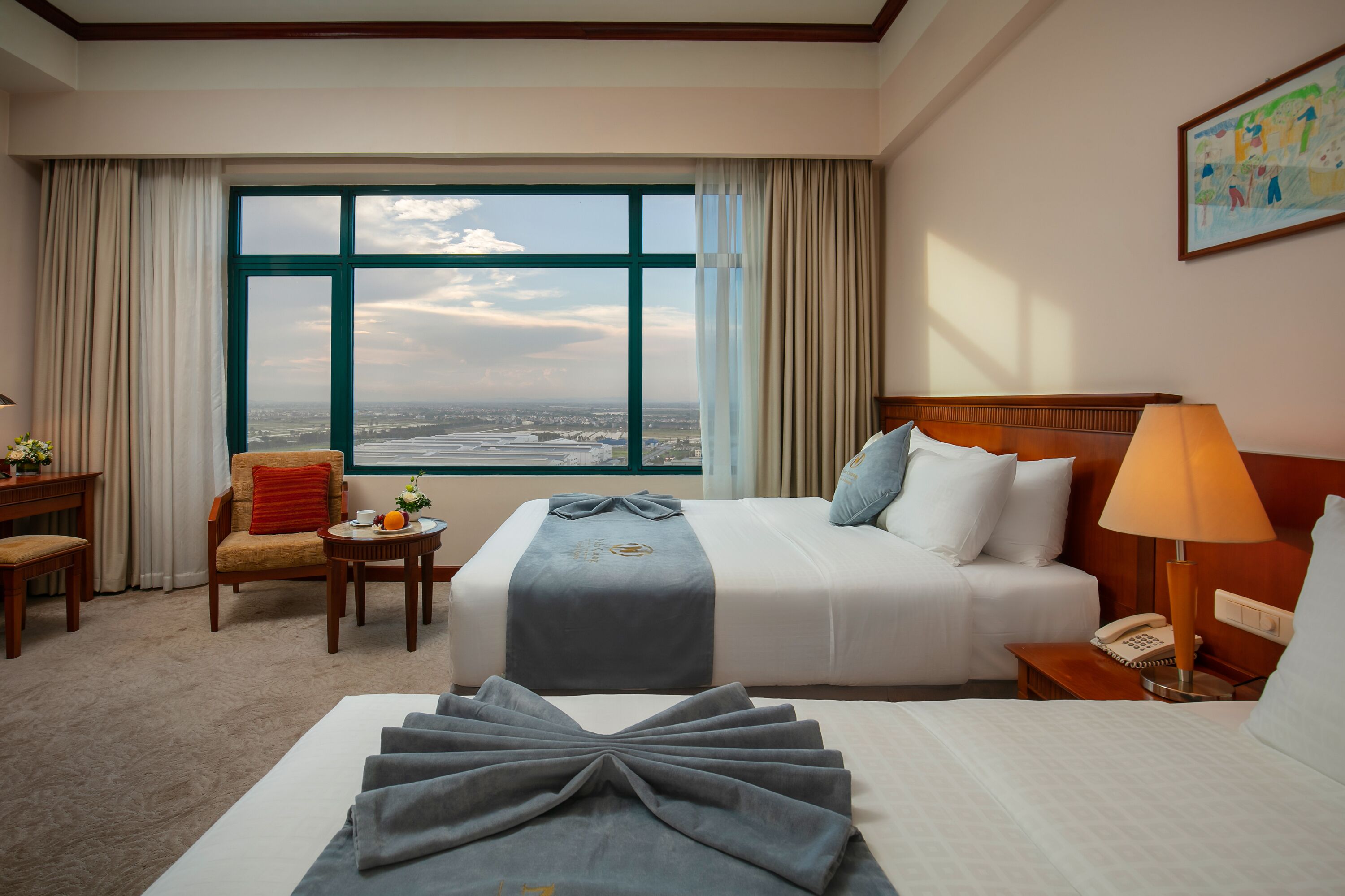 executive room | city view