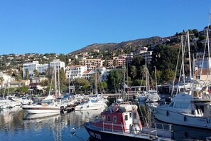 Puerto deportivo