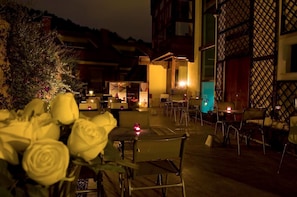 Terrace/patio - Agua Viva Hostería & Spa Castro (Castro Urdiales)