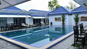 Piscina externa
