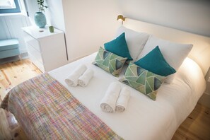 2 Schlafzimmer, Zimmersafe, Schreibtisch, schallisolierte Zimmer