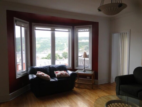 TV, fireplace - Downtown Executive Best View, Fireplaces, Apartment#3<br> (St. John's)