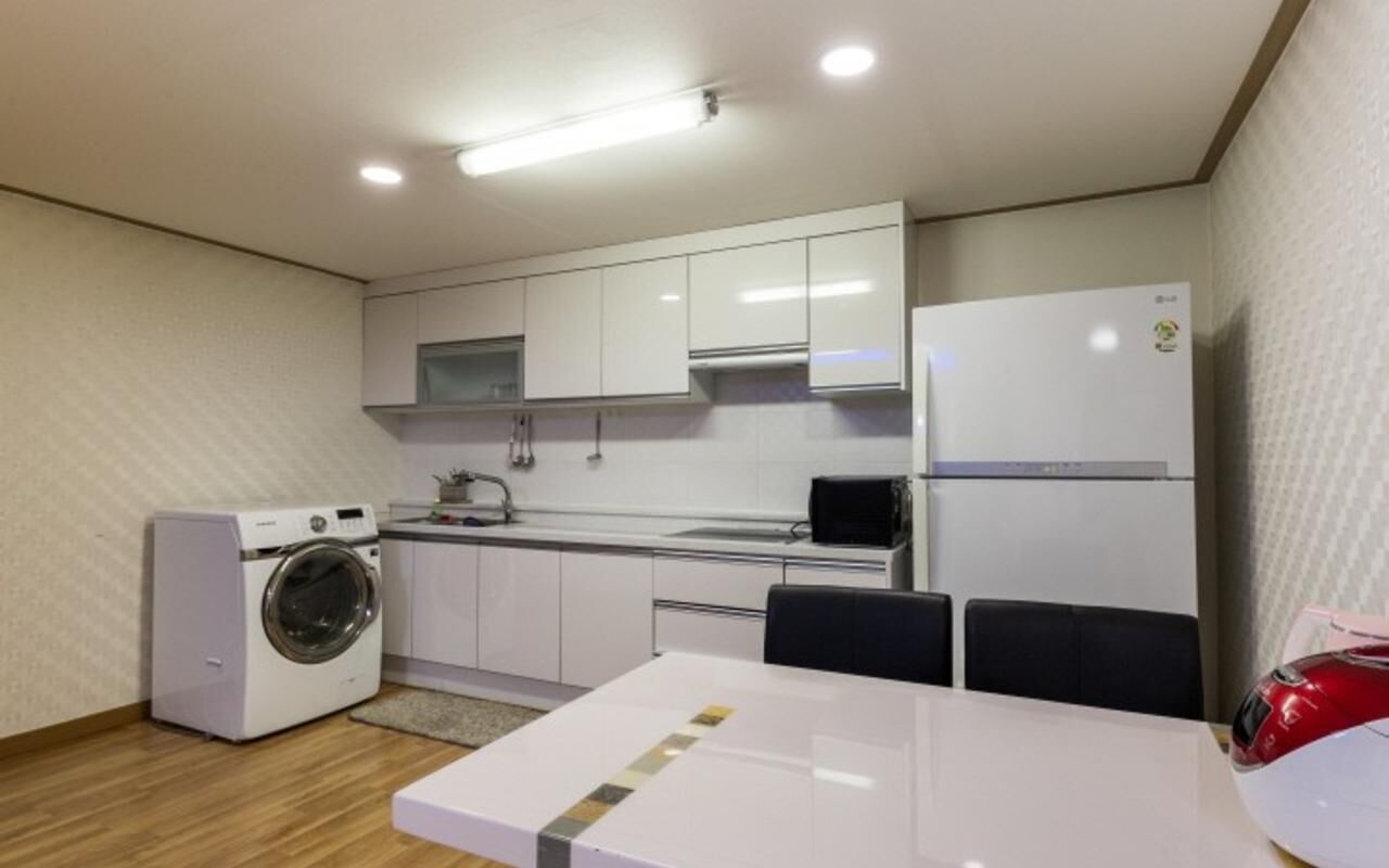 vip | private kitchen | fridge