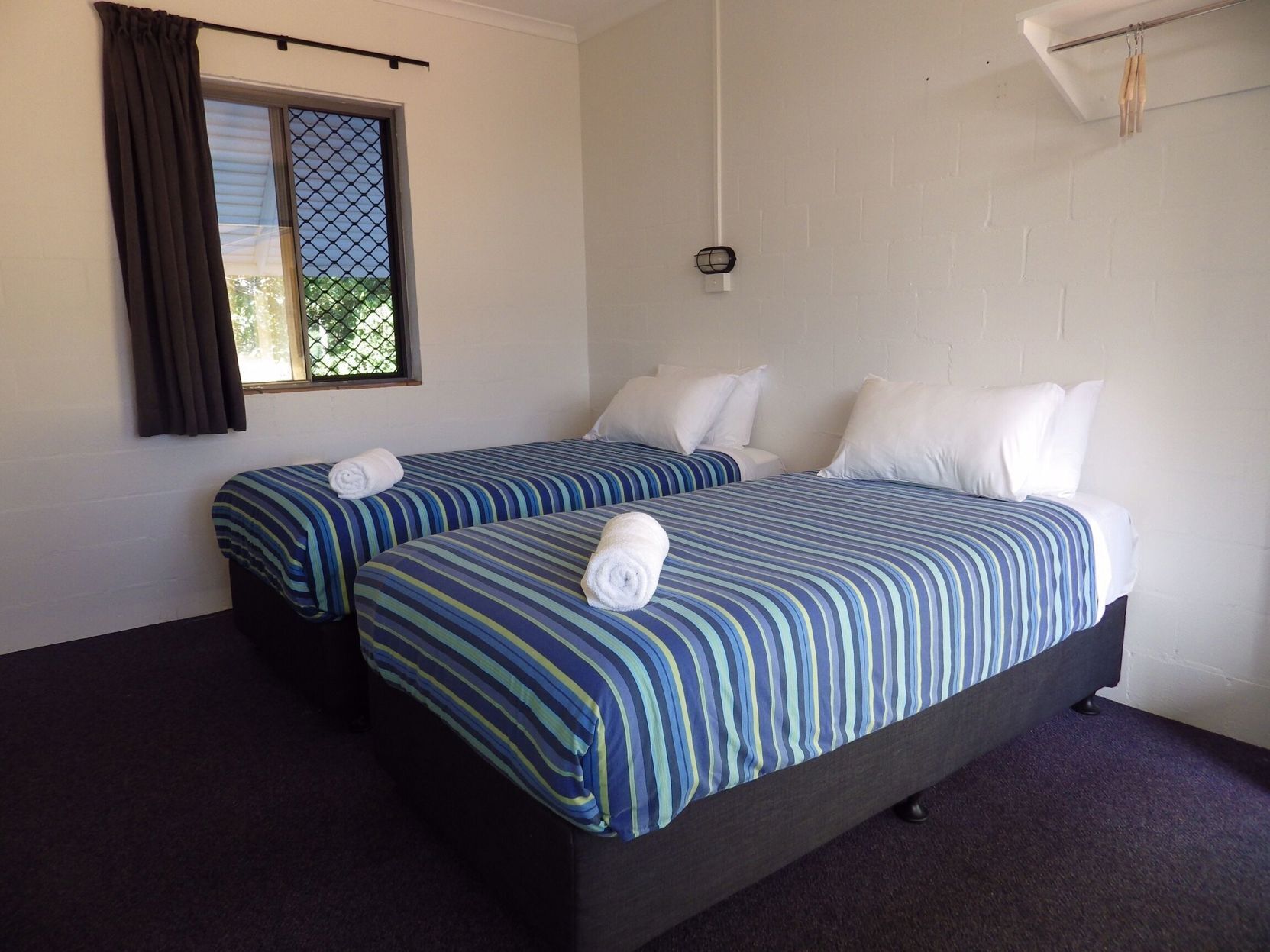 Free WiFi, bed sheets